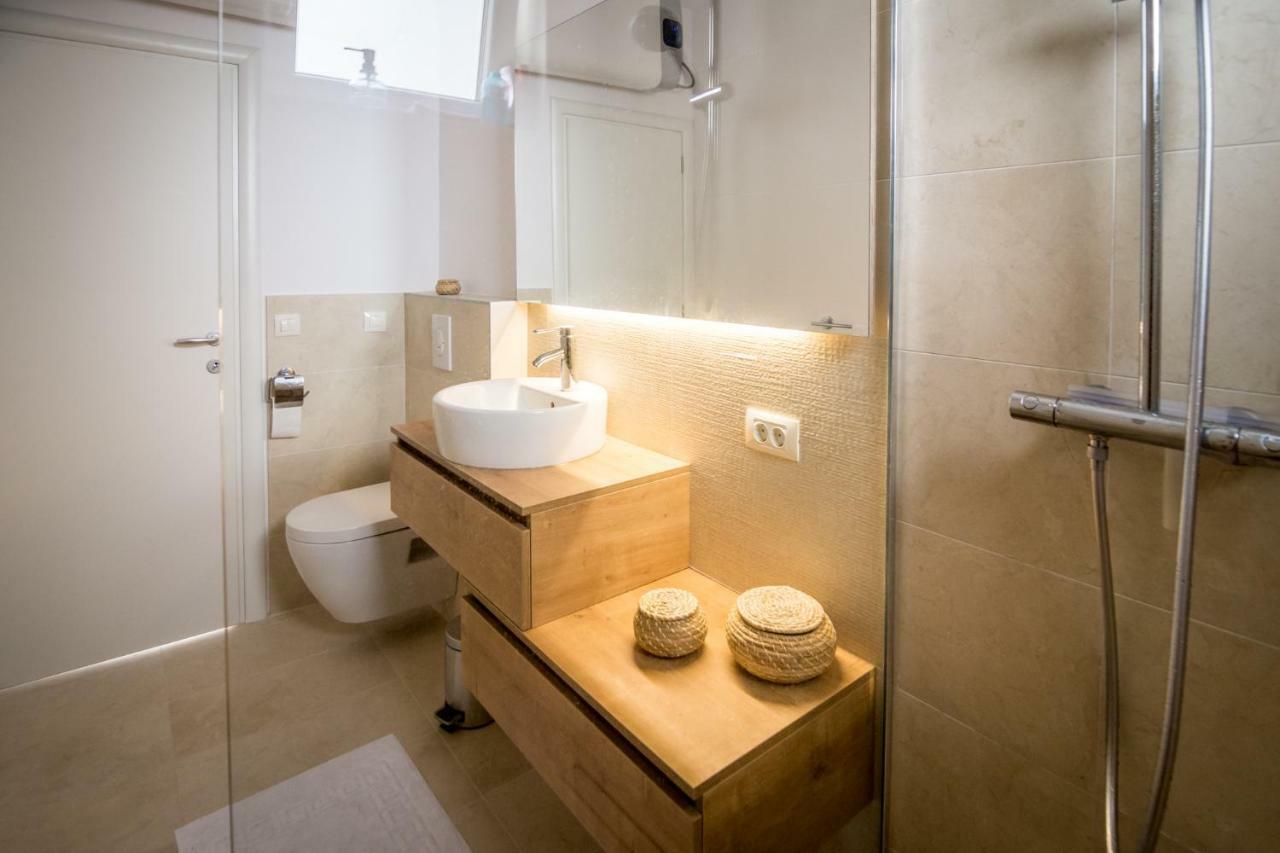 Terra Rossa Apartment โรวีน ภายนอก รูปภาพ